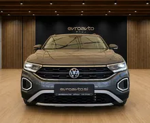 Notranja slika - Volkswagen T-Roc - 2.0 TDI BMT DSG•IQ.LIGHT Matrix LED•Kamera... - 7 - Predogledna slika