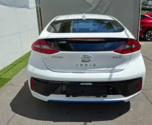 Zunanja slika - Hyundai Ioniq - 1.6 GDI Plug-In Hybrid Premium Safety Winter - 5 - Predogledna slika