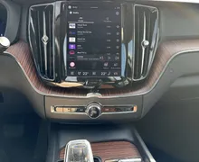 Notranja slika - Volvo XC60 - B5 P AWD Plus Dark Avt. - 16 - Predogledna slika