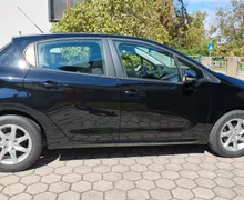 Zunanja slika - Peugeot - 208 1,2 PureTech 83 S&S Active - 3 - Predogledna slika