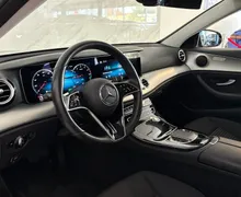 Notranja slika - Mercedes-Benz E-Razred - 300de |Virtual|360Kamera|HUD|Tempomat|Gretje|PDC| - 8 - Predogledna slika