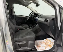 Notranja slika - VW Touran - 2.0 TDI-DSG-FULL LED-ACC-H-LINE-MASAŽA-NAVI-PDC... - 11 - Predogledna slika