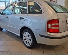 Zunanja slika - Škoda Fabia - Combi Ambiente 1.4 16V-ODLIČEN-HITRI KREDIT- - 3 - Predogledna slika