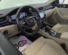 Notranja slika - Škoda Superb - Combi 2.0 TDI L K DSG - Matrix.pano.Canton.DCC.kam - 9 - Predogledna slika