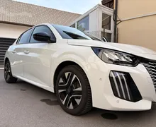 Zunanja slika - Peugeot 208 - 1,2 PureTech 100 S&S Allure - 2 - Predogledna slika