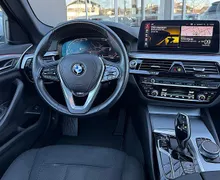 Zunanja slika - BMW Serija 5 - Touring: 520d AT -ACC -PANO -KAMERA -HEAD UP -DISPLAY KE - 6 - Predogledna slika