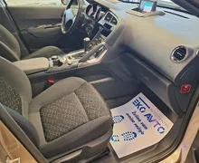 Zunanja slika - Peugeot 3008 - ACTIVE 1.6 BlueHDi 120 avtomatik KREDIT BREZ POL.. - 7 - Predogledna slika