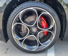 Zunanja slika - Alfa Romeo Giulia - 2.0 Turbo 280 Q4 Veloce - KOT NOVO - SAMO 9.022KM - 16 - Predogledna slika