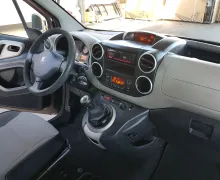 Zunanja slika - Peugeot Partner Tepee - Partner 1.6 e-HDi Active - OPR. VELIKI SERVIS - 9 - Predogledna slika