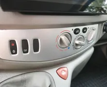 Slika poškodbe - Renault Trafic - Passanger - 34 - Predogledna slika