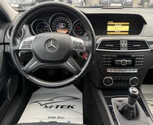 Notranja slika - Mercedes-Benz C-Razred - C 220 CDI T Elegance BlueEFFICIENCY... - 8 - Predogledna slika