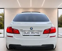 Notranja slika - BMW serija 5: - 520D-M SPORT-HEAD UP-USNJE-ACC-NA OBROKE TUJCI - 11 - Predogledna slika