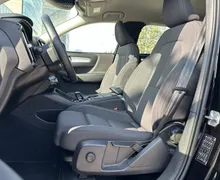 Notranja slika - Volvo XC40 - B4 P AWD Momentum Pro Avt. - 10 - Predogledna slika
