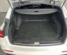Notranja slika - Mercedes-Benz E-Razred - E 220 d T AMG Line Avt.USNJE.KAMERA.LED.NAVI.KLJUK - 10 - Predogledna slika