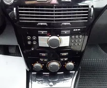 Zunanja slika - Opel Astra - TwinTop 1.8 16V ODLIČNA SAMO 74.900KM FINANCIRANJE - 9 - Predogledna slika