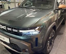 Zunanja slika - Dacia Duster - Extreme 130MHEV + Paket City + 4 leta servisov - 2 - Predogledna slika