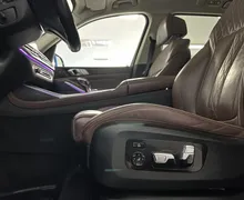 Notranja slika - BMW serija X7: - xD30d|SoftC|Zračno|SkyL|Masaža|360K|Harman|HUD|... - 8 - Predogledna slika