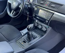 Zunanja slika - Škoda Superb - 2.0 TDI+ALU+TEMP+USB - 17 - Predogledna slika