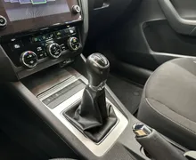 Notranja slika - Škoda Octavia - Combi 1.6 TDI Family - 23 - Predogledna slika