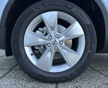 Notranja slika - Volvo XC40 - B3 P Core AT DCT 3 leta garancije + 3 servisi... - 9 - Predogledna slika