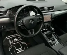Notranja slika - Škoda Superb - 1.6 TDI-XENON+LED-LIZING ZA TUJCE-ACC - 9 - Predogledna slika