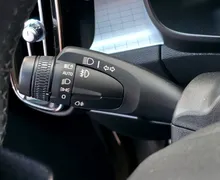 Zunanja slika - Volvo XC40 - B3P Core AT FULLED•TEMP•LANE•VIRTUAL•KEYLESS•17C• - 11 - Predogledna slika