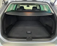 Notranja slika - Volkswagen Passat Variant - 2.0 TDI Highline - LED.alcantara.kamera.ACC.kljuka - 15 - Predogledna slika