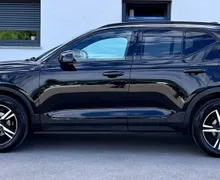 Zunanja slika - Volvo XC40 - T3 R-design+ALU+LED+HI-FI+KLJUKA - 4 - Predogledna slika