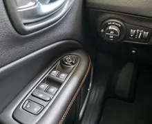 Zunanja slika - Jeep Compass - 1.3 GST PHEV eAWD Limited - ALPINE - LED - RADAR.. - 14 - Predogledna slika
