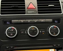 Notranja slika - Volkswagen Touran - 2.0 TDI•PANORAMA•H LINE•NAVIGACIJA•KAMERA•KLJUKA• - 11 - Predogledna slika