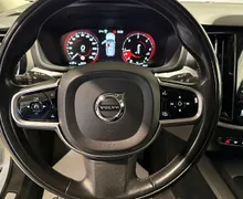 Zunanja slika - Volvo V60 - D4 AUT Momentum - VLEČNA KLJUKA - 12 - Predogledna slika