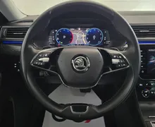 Notranja slika - Škoda Superb - Combi 2.0 TDI Style DSG-Matrix.360kam.usnje+memory - 13 - Predogledna slika