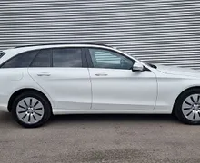 Zunanja slika - Mercedes-Benz C-Razred - C 220D-125KW-AUT-9G-4MATIC-MRTVI KOTI-GR.SED- - 4 - Predogledna slika