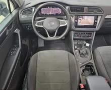 Notranja slika - Volkswagen Tiguan - 2.0 TDI SCR BMT DSG Elegance 110kW... - 7 - Predogledna slika