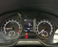 Notranja slika - Škoda Octavia - Combi 1.6 TDI Family... - 15 - Predogledna slika