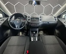 Notranja slika - Volkswagen Tiguan - 2.0 TDI 4motion DSG | KLJUKA | F1 | TEMPOMAT |PDC - 9 - Predogledna slika
