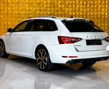 Notranja slika - Škoda Superb - 2.0 TDI AUT. FACELIFT-KAMERA-NAVI-RADAR TEMP - 9 - Predogledna slika