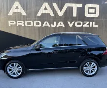 Zunanja slika - Mercedes-Benz GLE-Razred - GLE 250d-PANORAMA-360°-USNJE- NAVI-H K - 4 - Predogledna slika