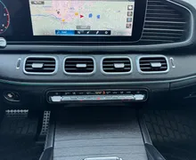 Notranja slika - Mercedes-Benz GLE-Razred - GLE 350d 4MATIC AMG Line Panorama-Zračno-Kljuka - 9 - Predogledna slika