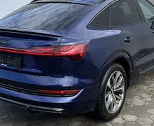 Zunanja slika - Audi e-tron - Sportback 55 quattro S line-LED-NAVI-PDC-ALU20 - 6 - Predogledna slika