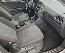 Notranja slika - Volkswagen Tiguan - 2.0 TDI SCR BMT DSG Elegance 110kW... - 10 - Predogledna slika
