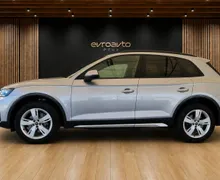 Notranja slika - Audi Q5 - quattro 40 TDI S tronic•Notranji S-line•Radar.temp - 7 - Predogledna slika