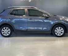 Zunanja slika - KIA Stonic - 1.LASTNIK-TEMPOMAT-KAMERA-GARANCIJA-PARK SENZORJI - 3 - Predogledna slika