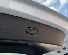 Notranja slika - Audi Q5 Sportback - 40 TDI quattro S line-Zračno-Matrix-Kljuka... - 12 - Predogledna slika
