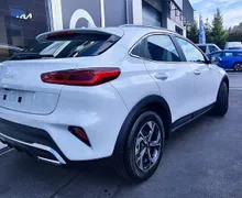 Zunanja slika - KIA XCeed - 1.6 T-GDi LX SMART ISG.7DCT 110 kW - 3 - Predogledna slika