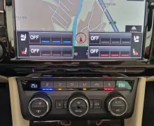 Notranja slika - Škoda Superb - 4x4-2.0 TDI-DSG-PANORAMA-360KAM.-USNJE-ACC-F1-18.. - 7 - Predogledna slika