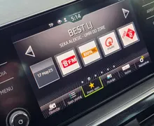 Zunanja slika - Škoda Scala - 1.0 TSI SPORT LED-KAMERA-ALU PLATIŠČA-1.LASTNIK - 15 - Predogledna slika