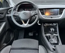 Zunanja slika - Opel Grandland X - 1.5 DIESEL 96KW ENJOY AUTO-KAMERA-PDC-ALU-ODLIČEN - 8 - Predogledna slika