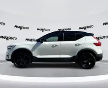 Notranja slika - Volvo XC40 - B4P Ultra Black Edition Avt. - 8 - Predogledna slika