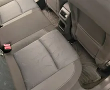 Notranja slika - Citroën C4 - 1.6 e-HDi 6 PRESTAV-NAVIGACIJA-TEMPOMAT-ODLIČEN - 7 - Predogledna slika